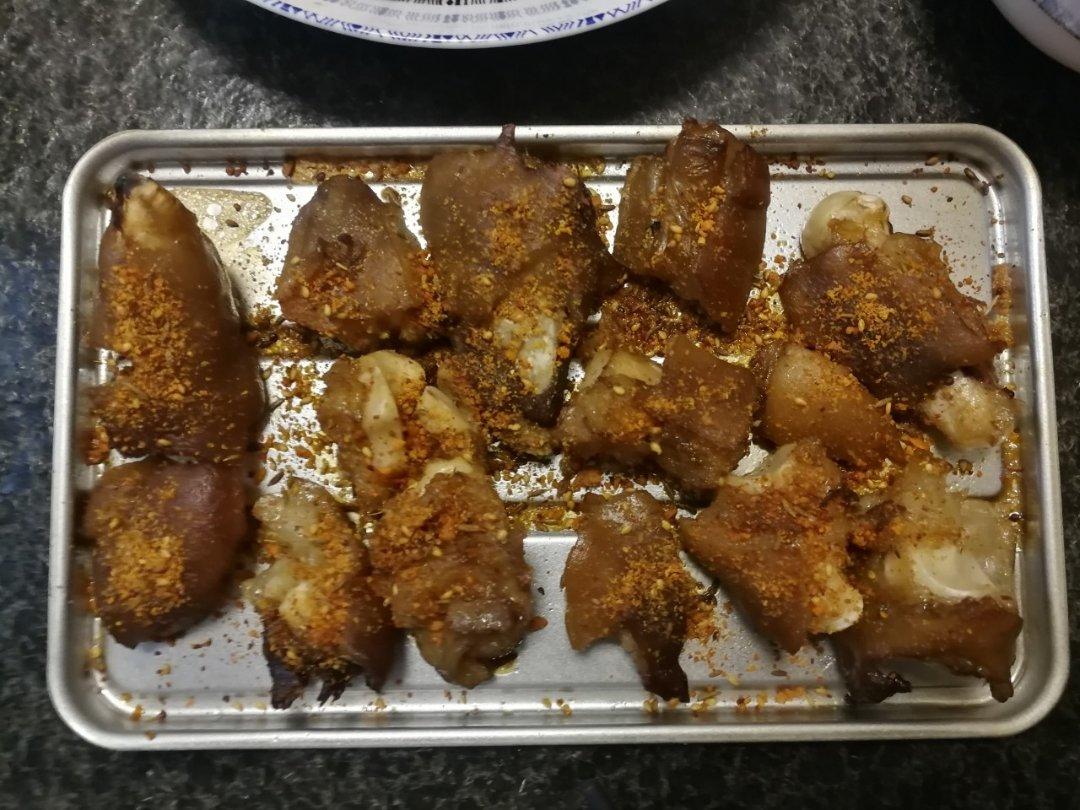 香酥烤猪蹄