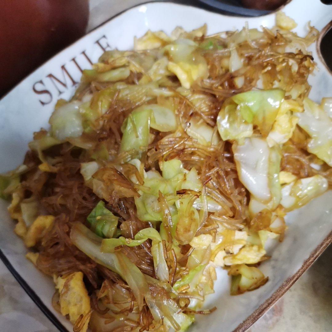 家常小炒：包菜炒粉丝