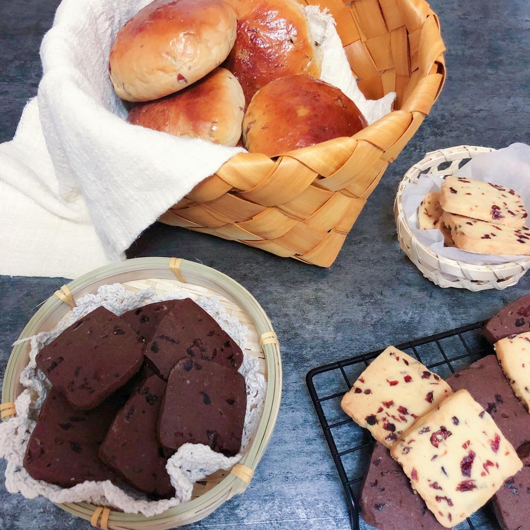 蔓越莓奶酪面包