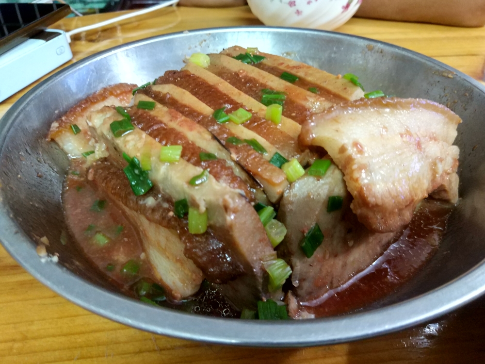 广东口味香芋扣肉的做法 步骤10