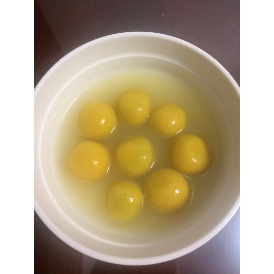 南瓜汤圆（黑芝麻馅）