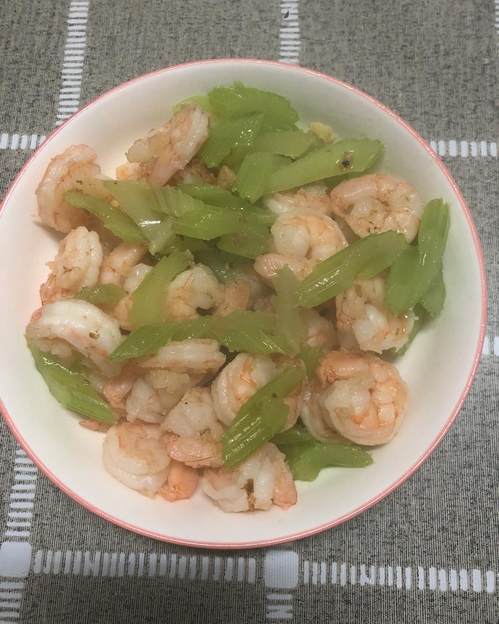 西芹炒虾仁