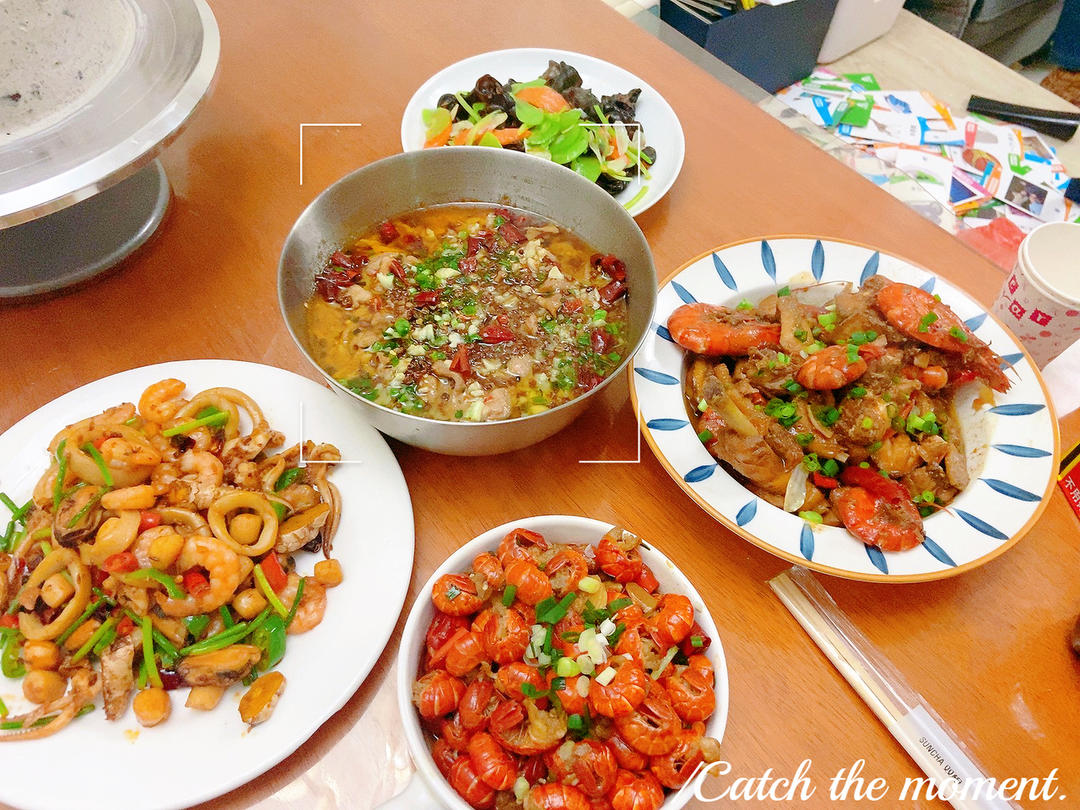 鲍鱼焖鸡煲