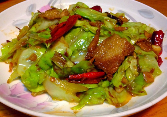 阿婆手撕包菜