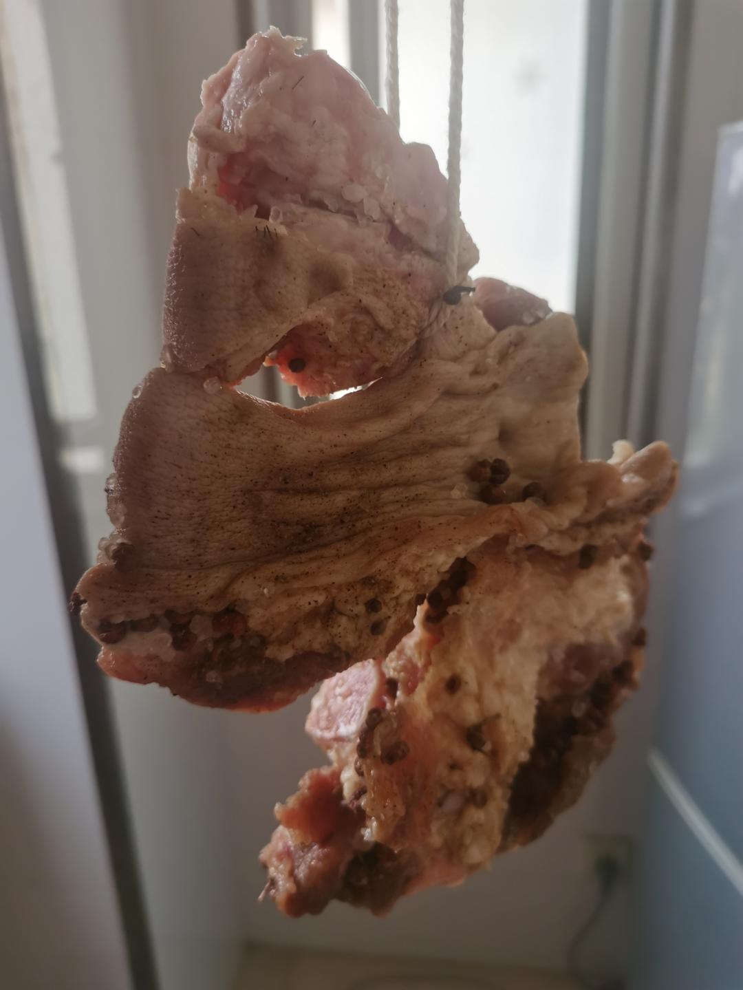 超好吃的风干小蹄膀