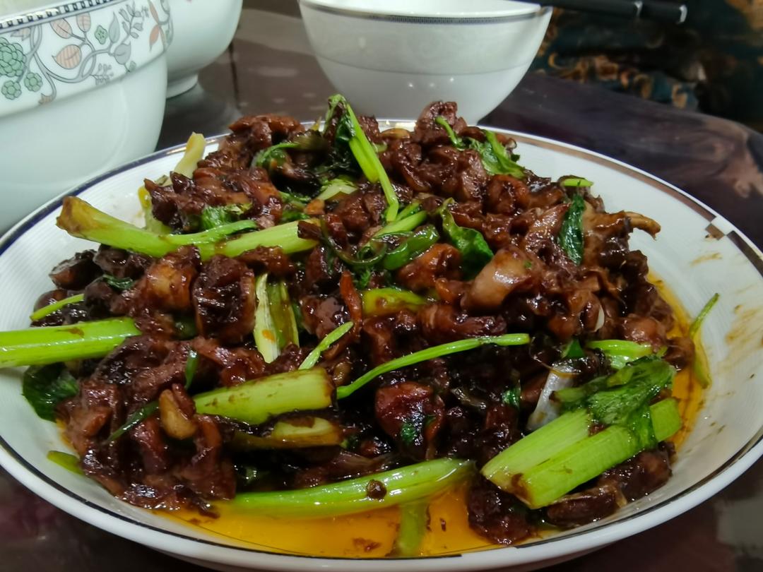 酱爆肉丁