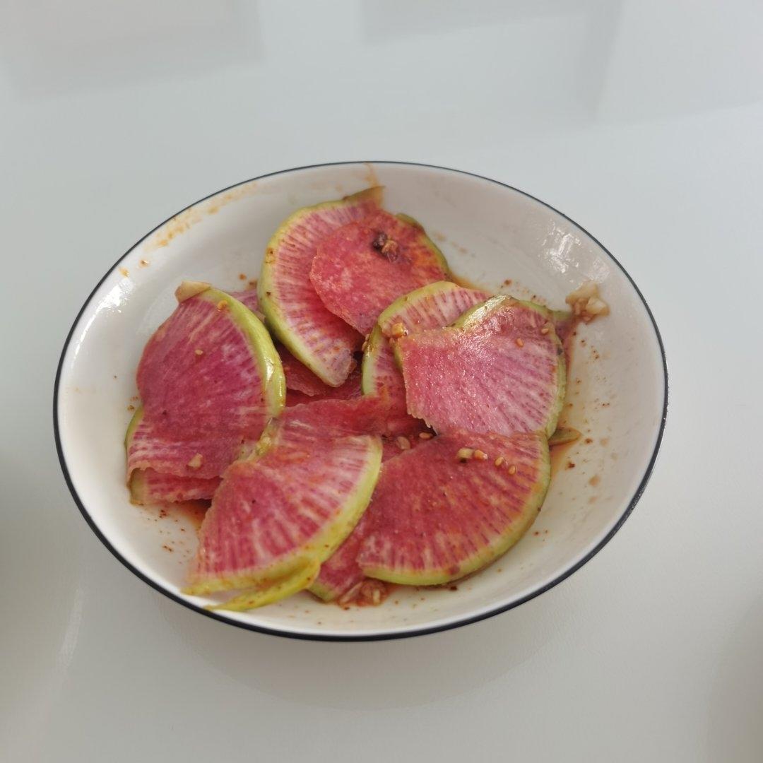 凉拌萝卜皮