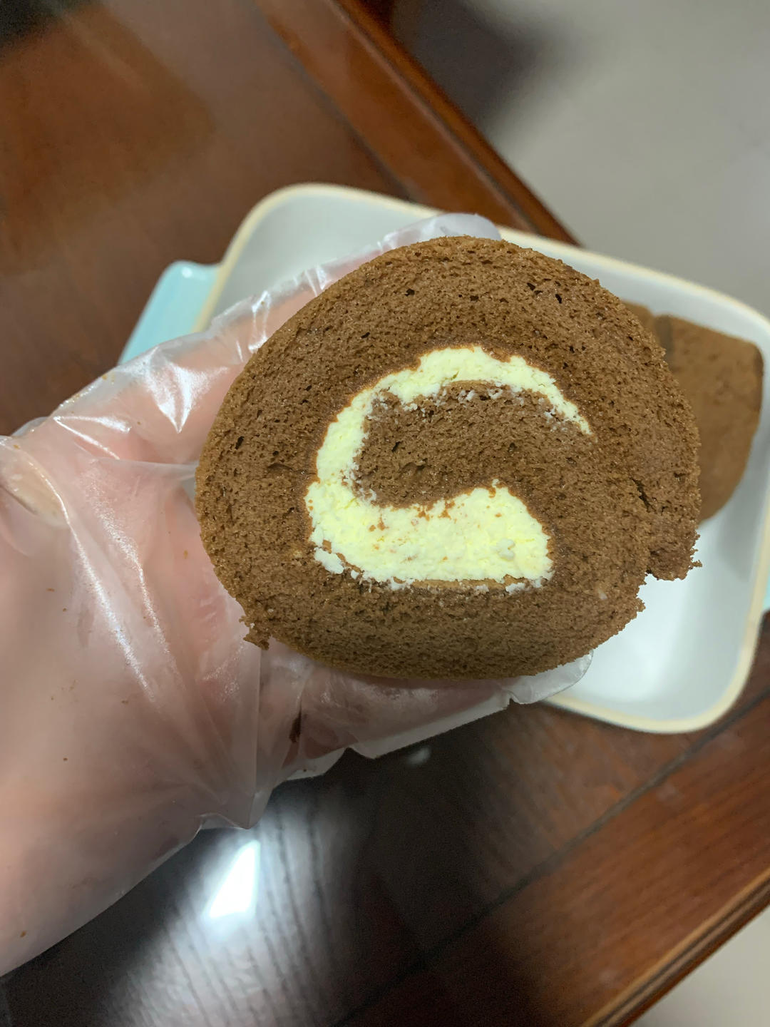 超浓郁卷不裂的巧克力蛋糕卷