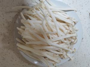 补钙清淡——海鲜豆腐汤的做法 步骤3