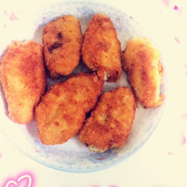 面包糠炸鸡翅