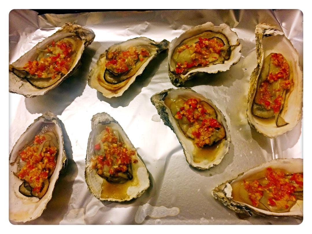 【曼食慢语】蒜蓉烤生蚝