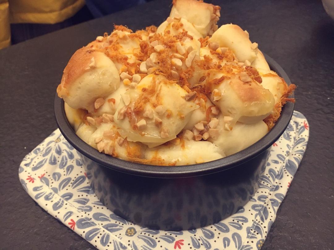 肉松手撕面包—超软会爆浆的面包哟