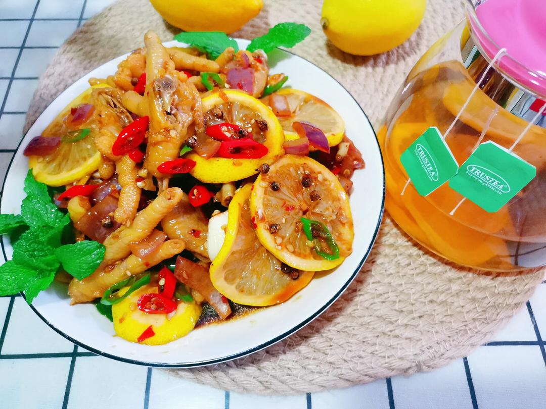 网红柠檬泡椒凤爪