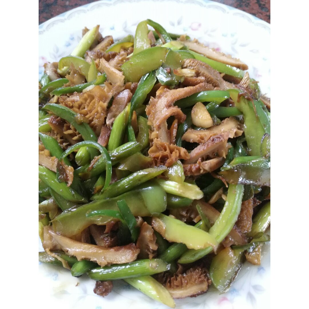 青椒炒肚片