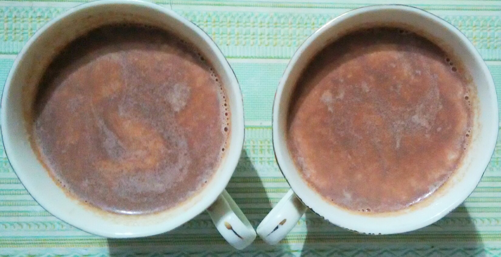 红茶巧克力牛奶的做法