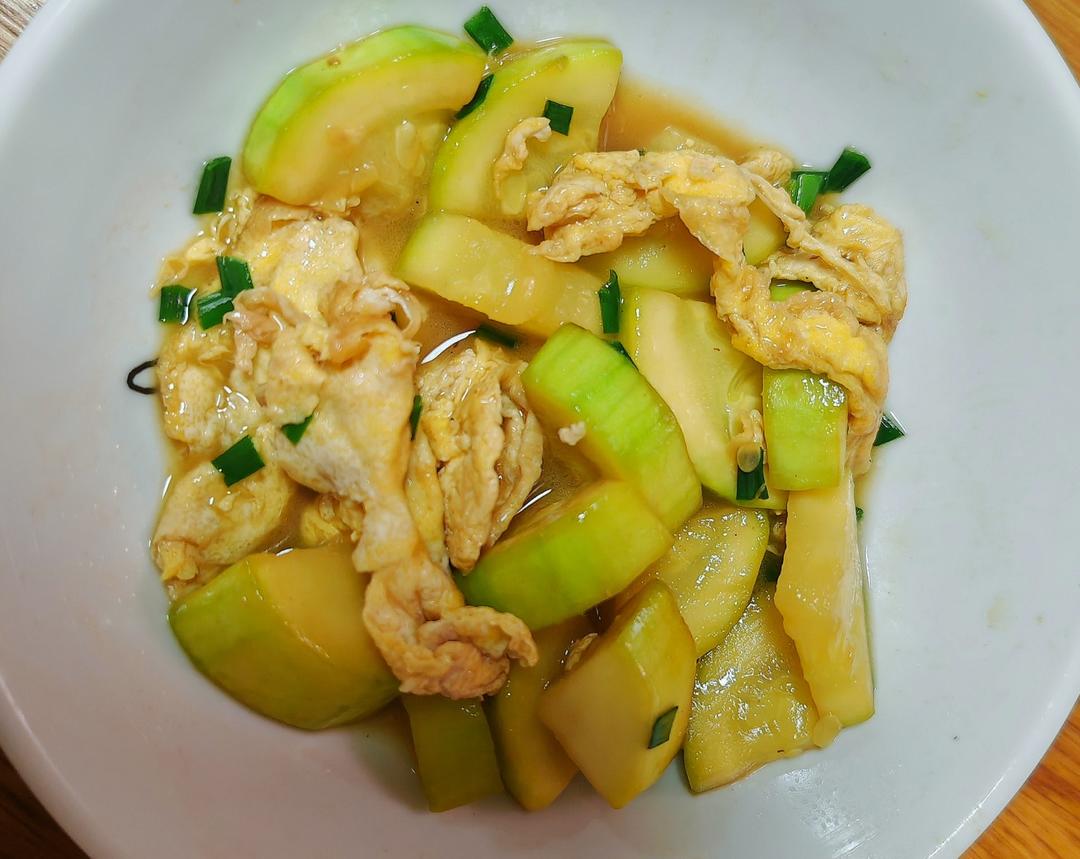 西葫芦炒鸡蛋