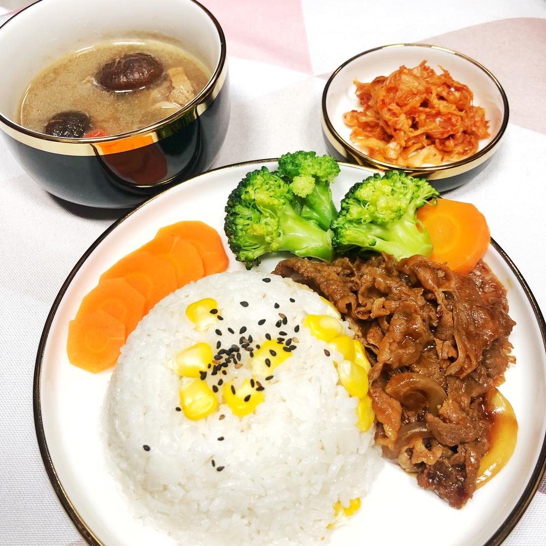 吉野家牛肉饭（牛丼）
