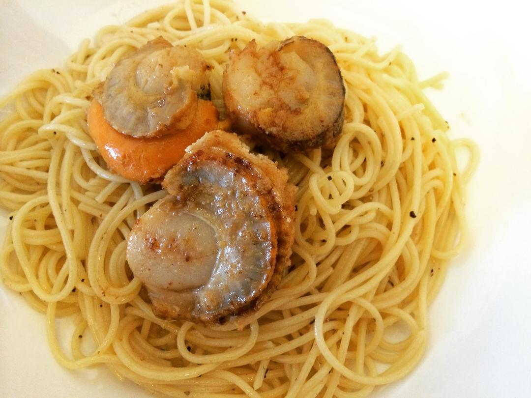 蒜蓉黄油带子意大利面