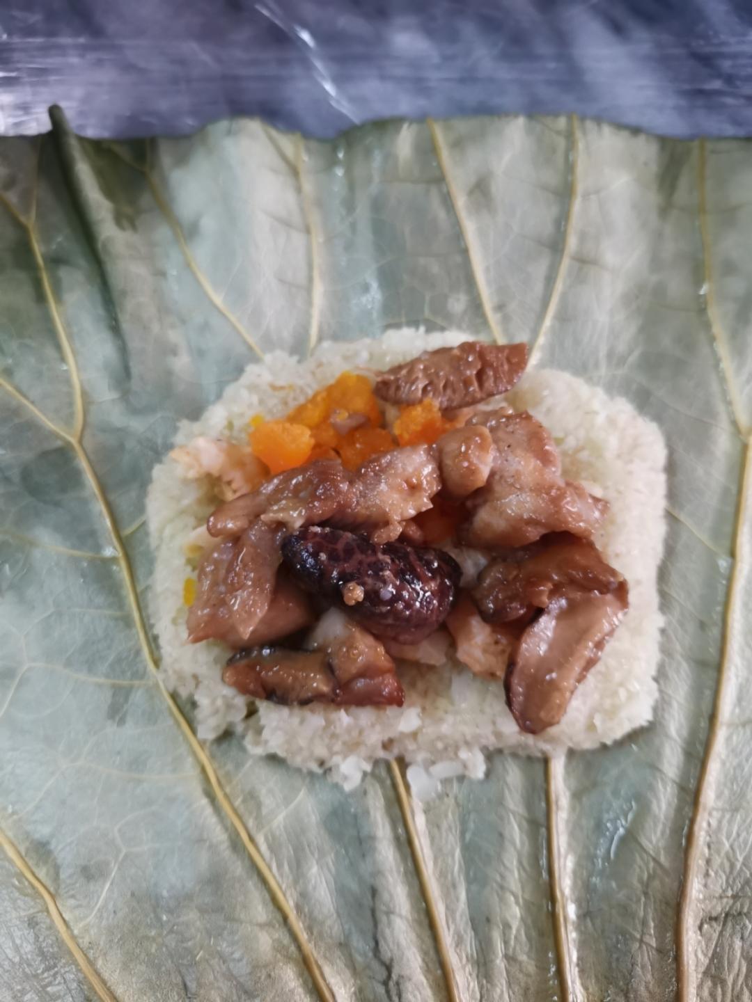 生酮版—咸蛋黄 荷叶糯米鸡