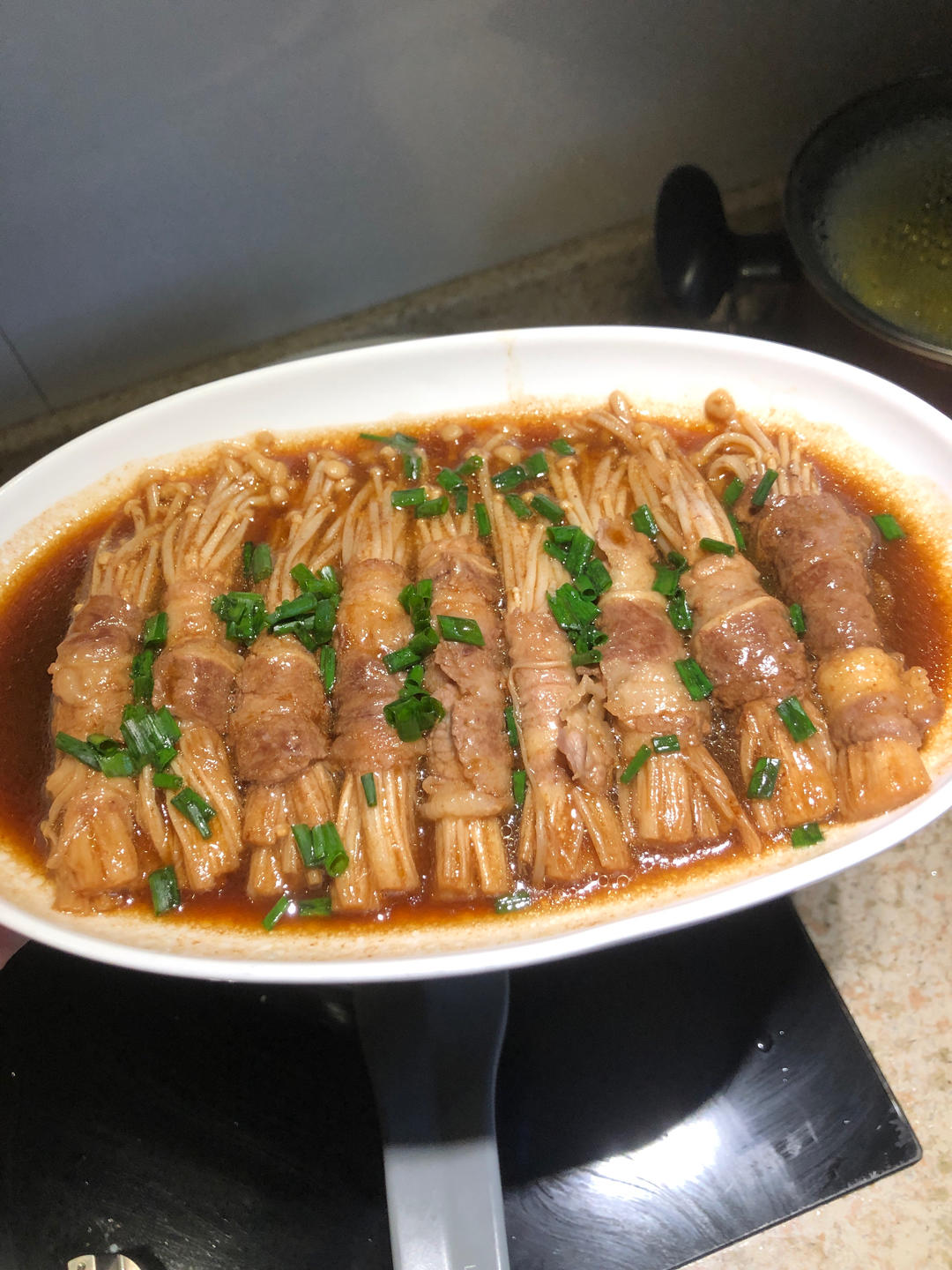 超级解馋又低脂的肥牛金针菇