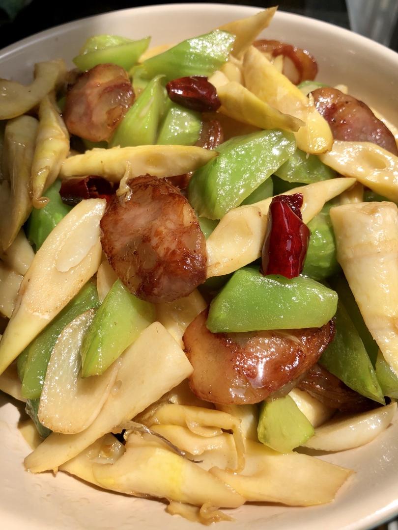 蚝油双笋炒腊肠