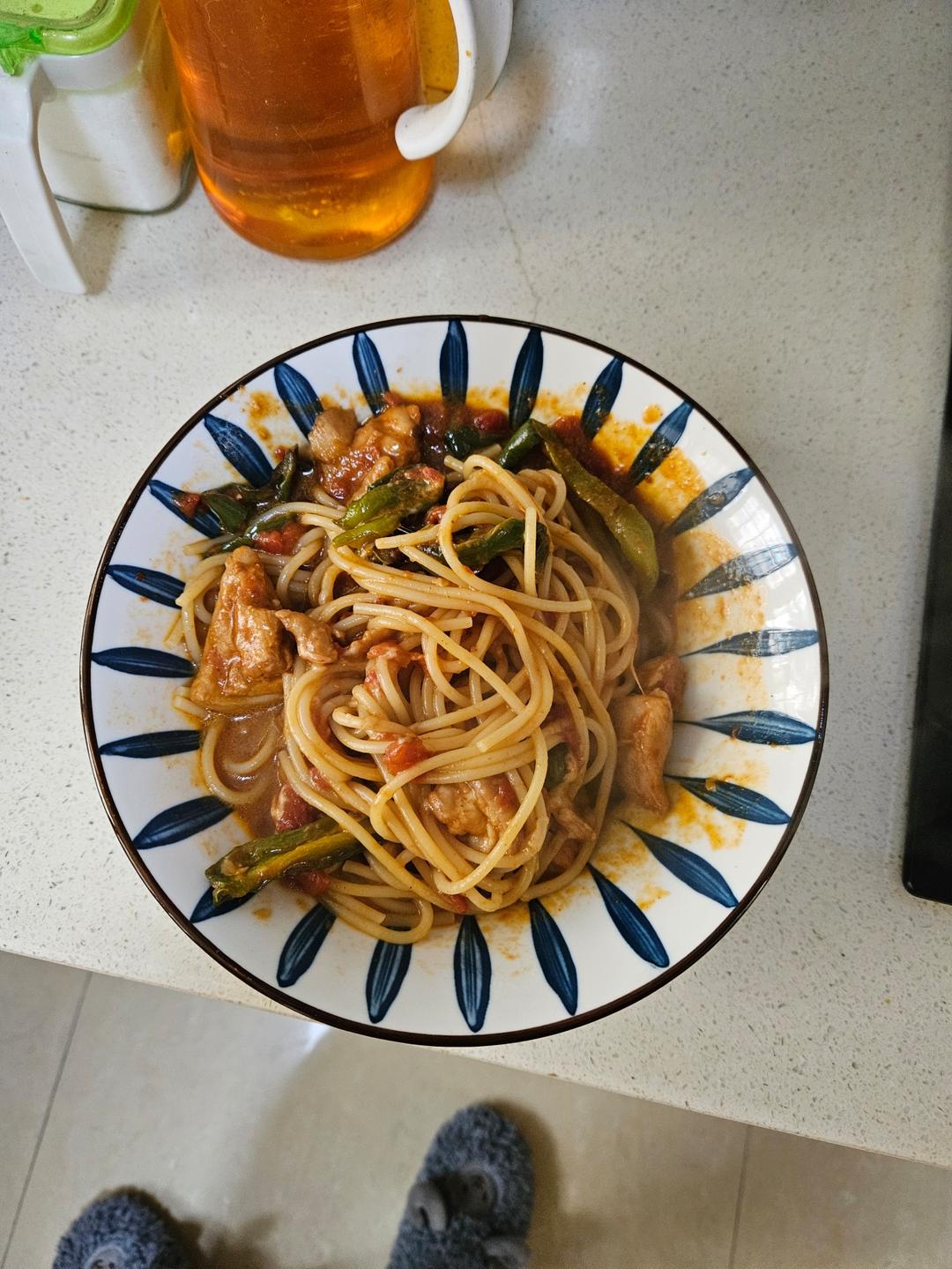 奶香浓郁🍝韩式奶油辣肥牛意面｜这一盘足够！