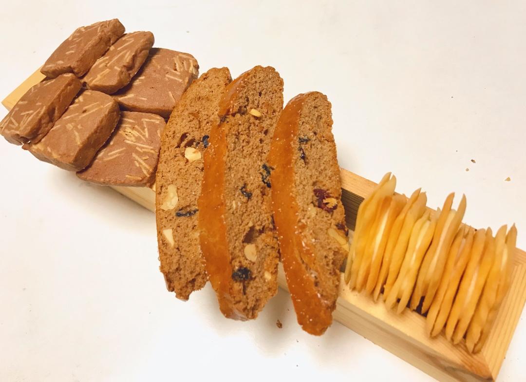 肉桂红糖意式脆饼干 Cinnamon Toasted Biscotti
