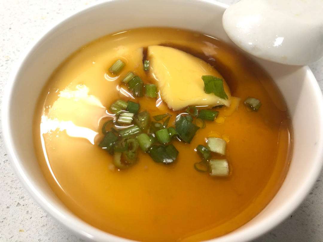 【小高姐】软嫩滑口 用科学的方法蒸出完美的鸡蛋羹