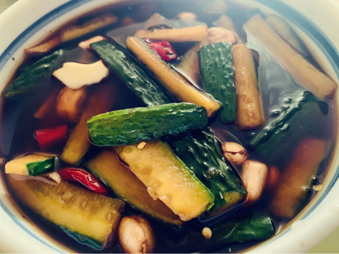 简单开胃脆黄瓜，下粥下饭小菜咸菜