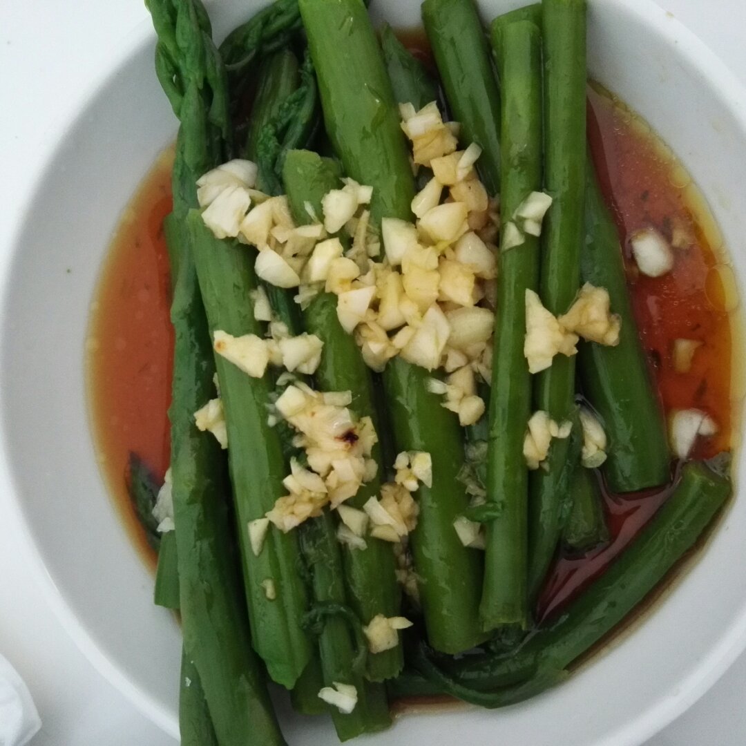 鲜味油淋芦笋