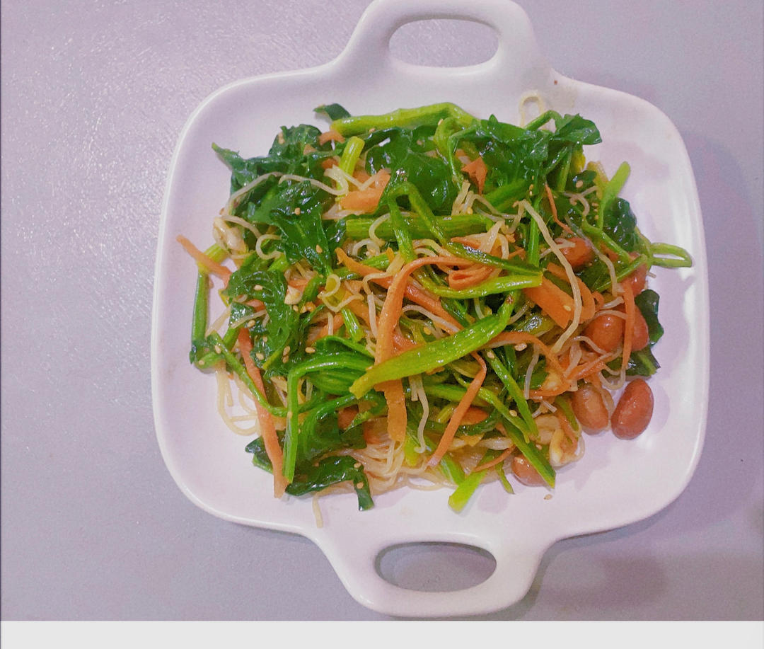 凉拌菠菜