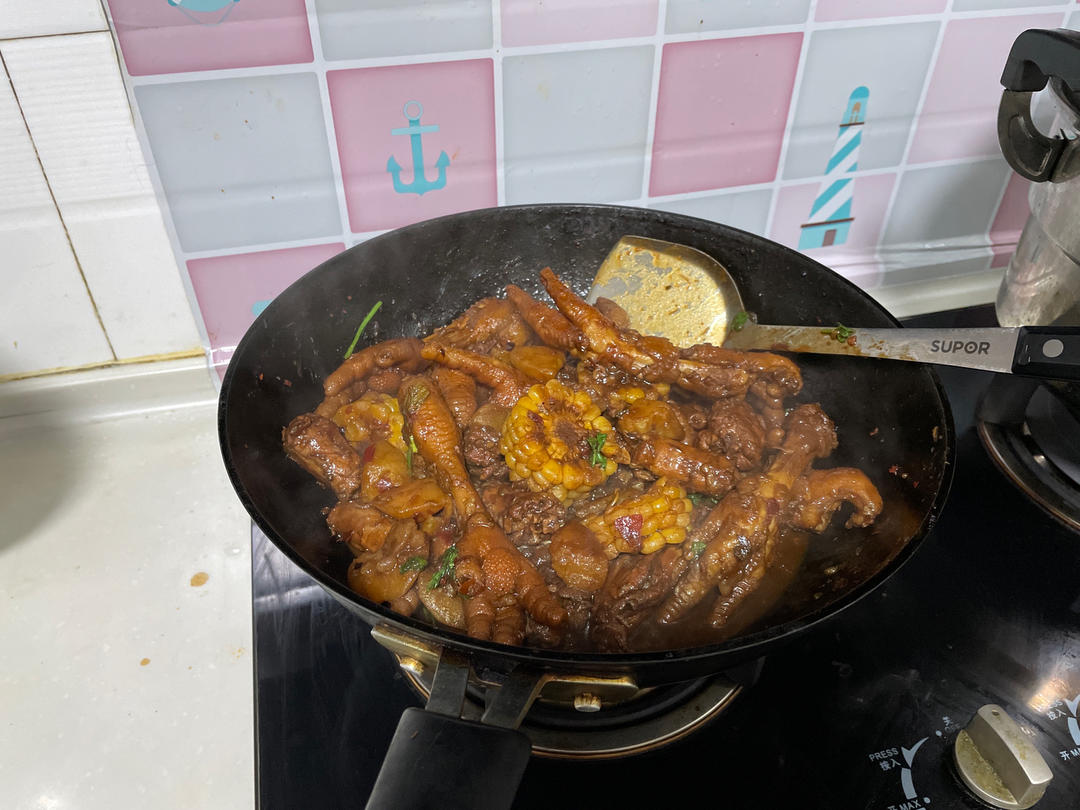 鸡爪煲