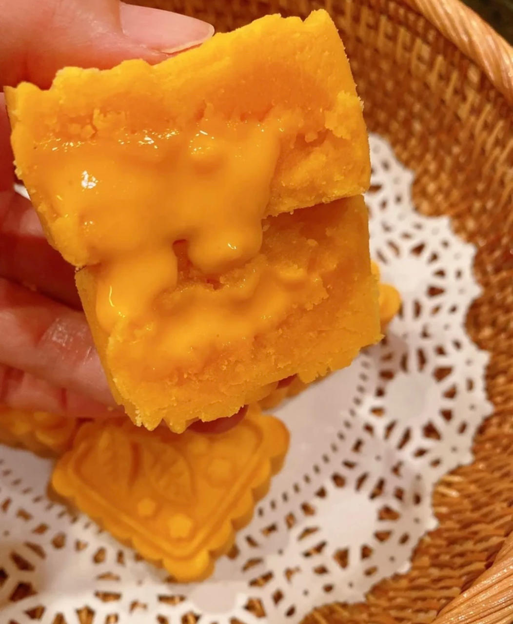 奶黄流心月饼方子被封了，那我再发一次，后来它解封了😊