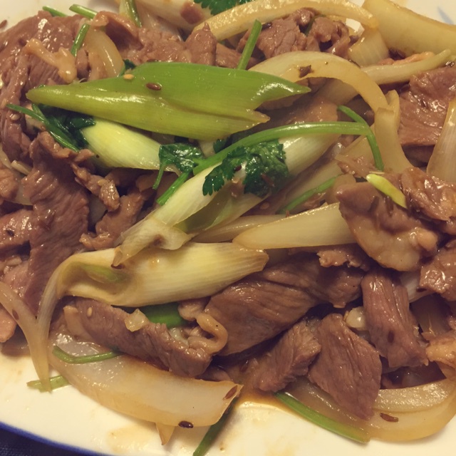 爆炒羊肉