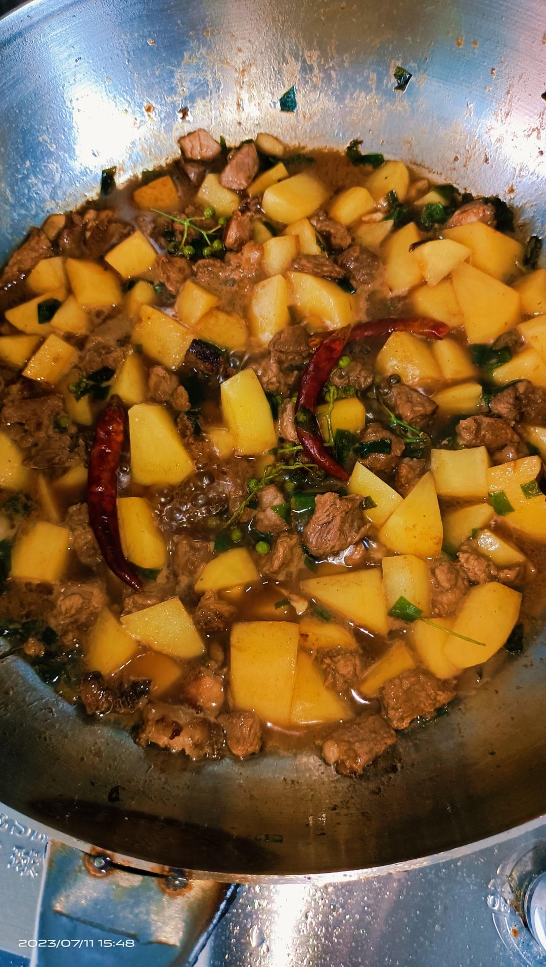 土豆炖肉🥩😋
