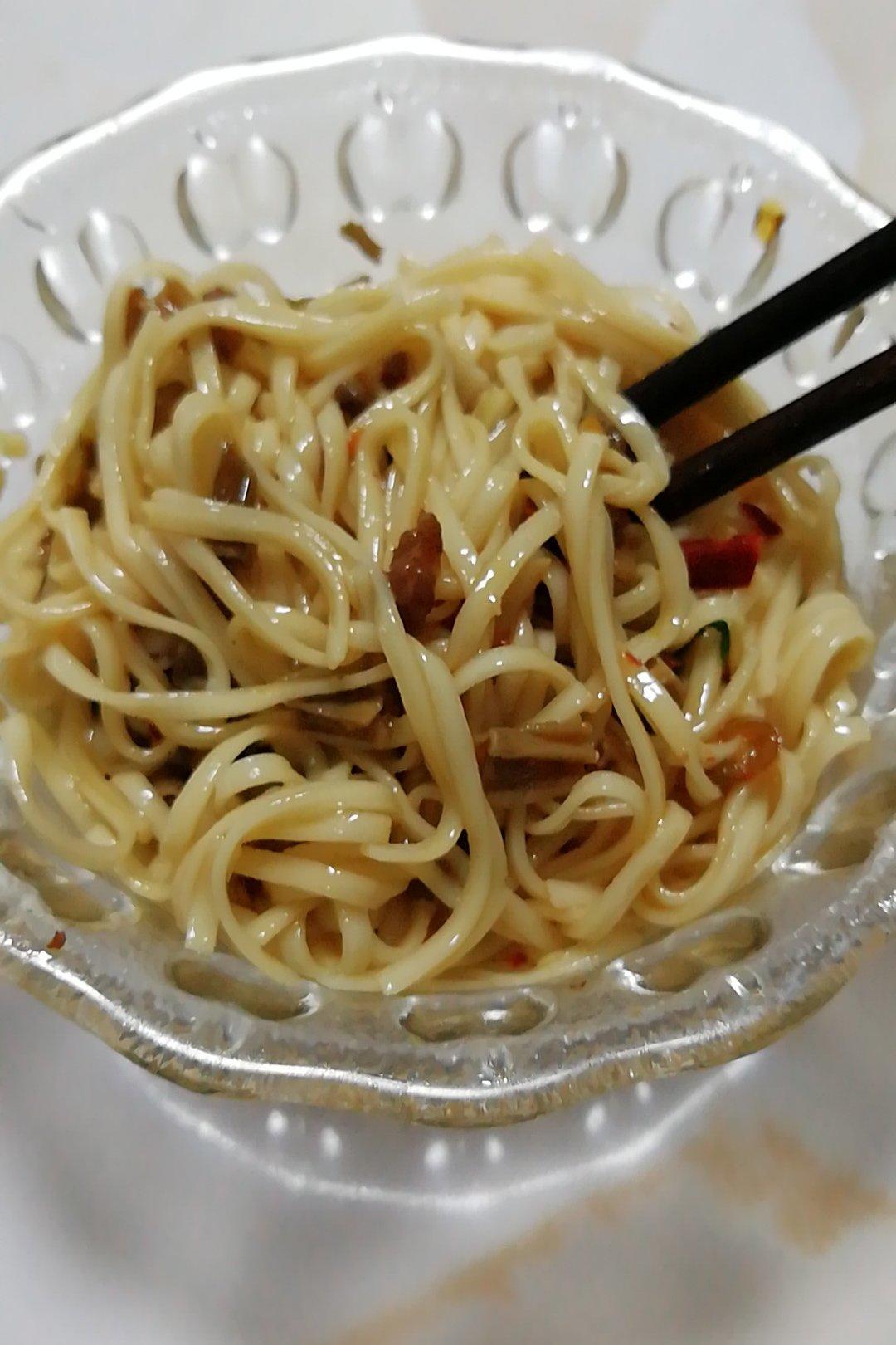 蒜面条