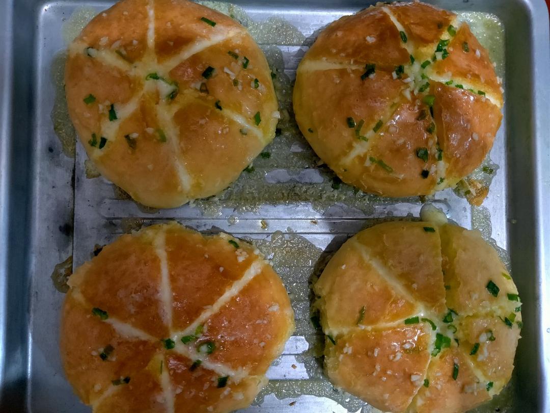 网红蒜香奶酪面包，好吃到爆炸