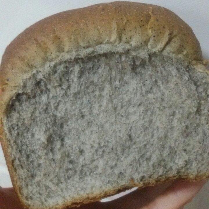 营养丰富的黑芝麻小吐司