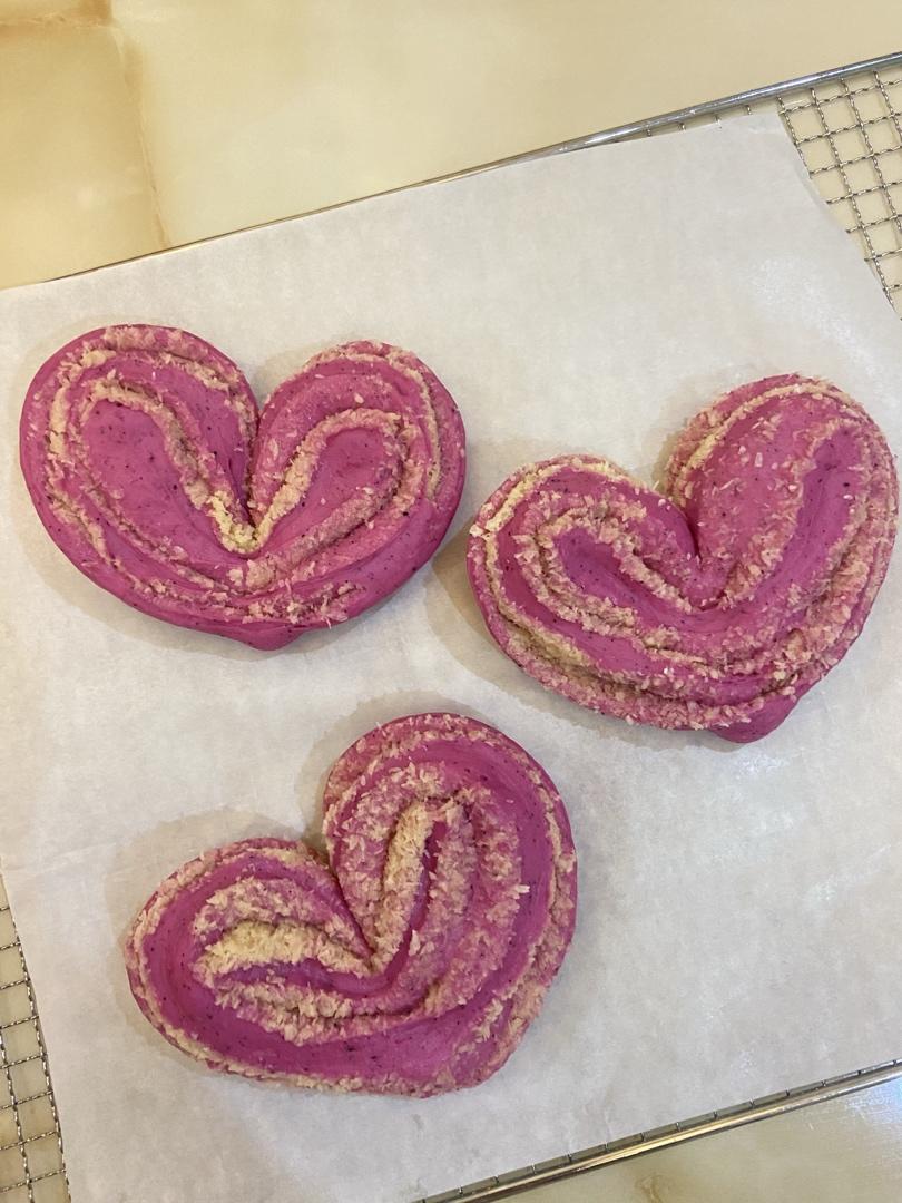 美善品爱心椰蓉面包