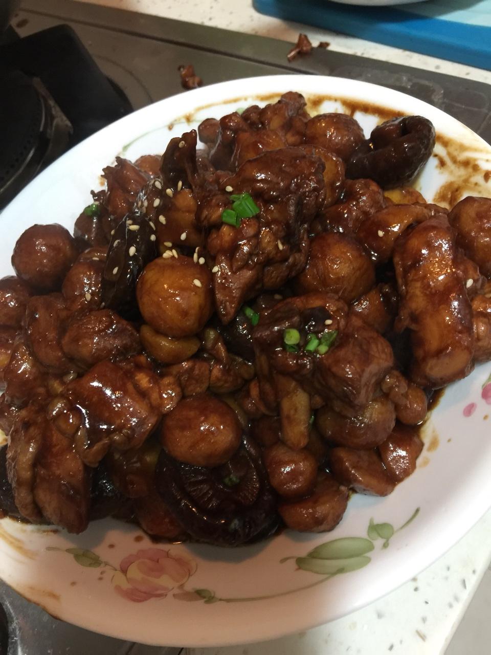 【栗子烧鸡】鸡肉都给你吃，栗子归我~