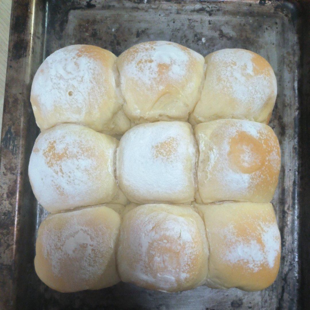 超软又拉丝的炼乳小面包