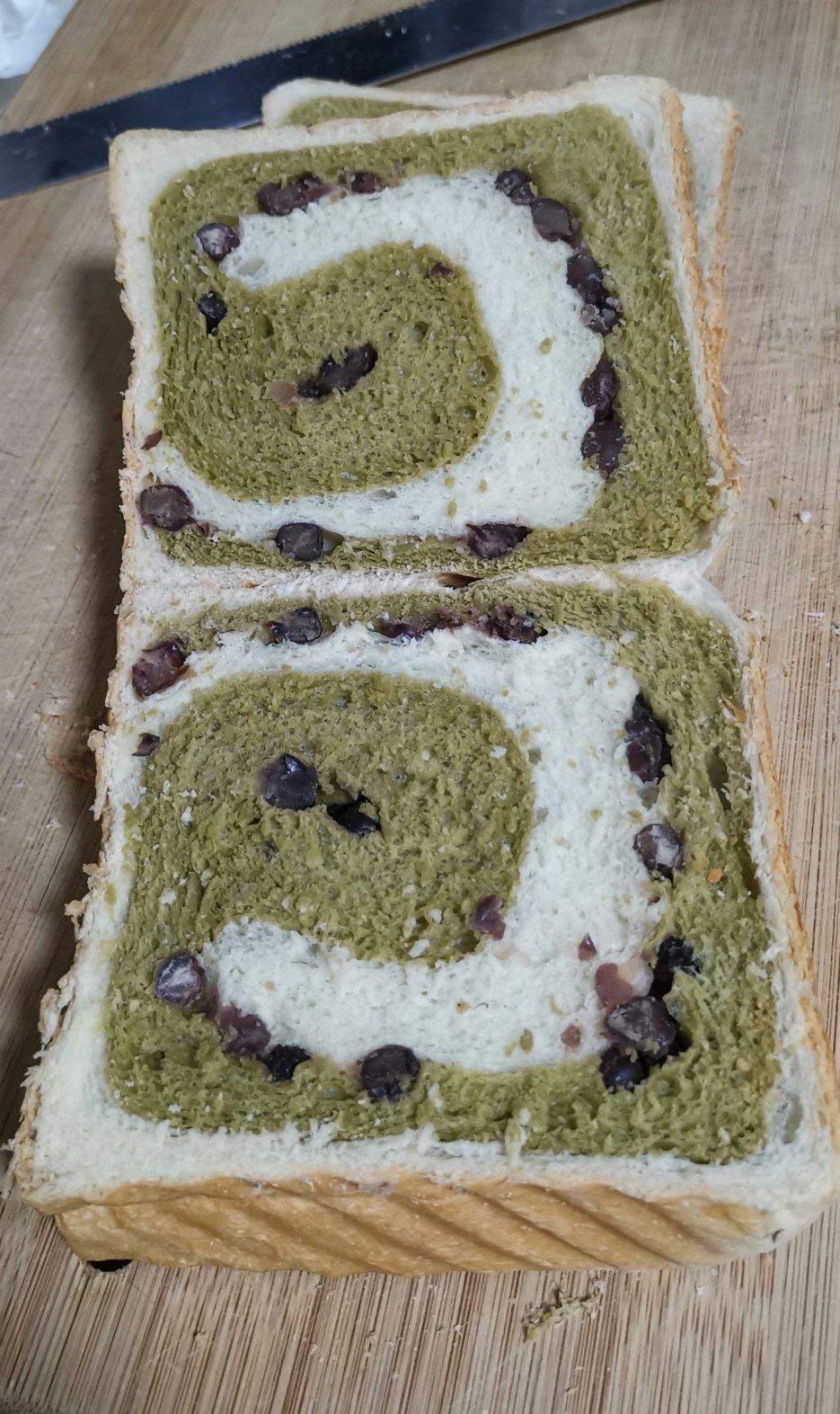 双色吐司-抹茶红豆/紫薯红豆