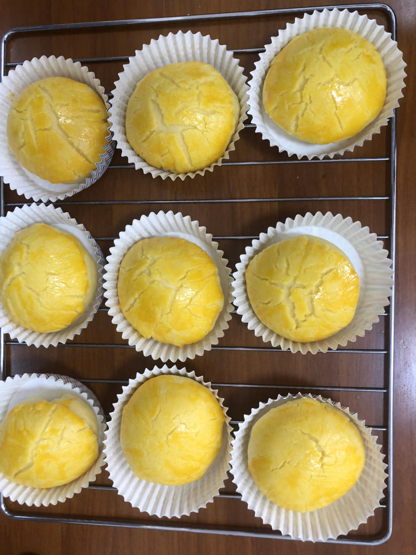 菠萝包