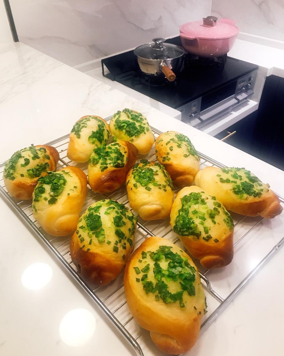 软哭～香葱宝包