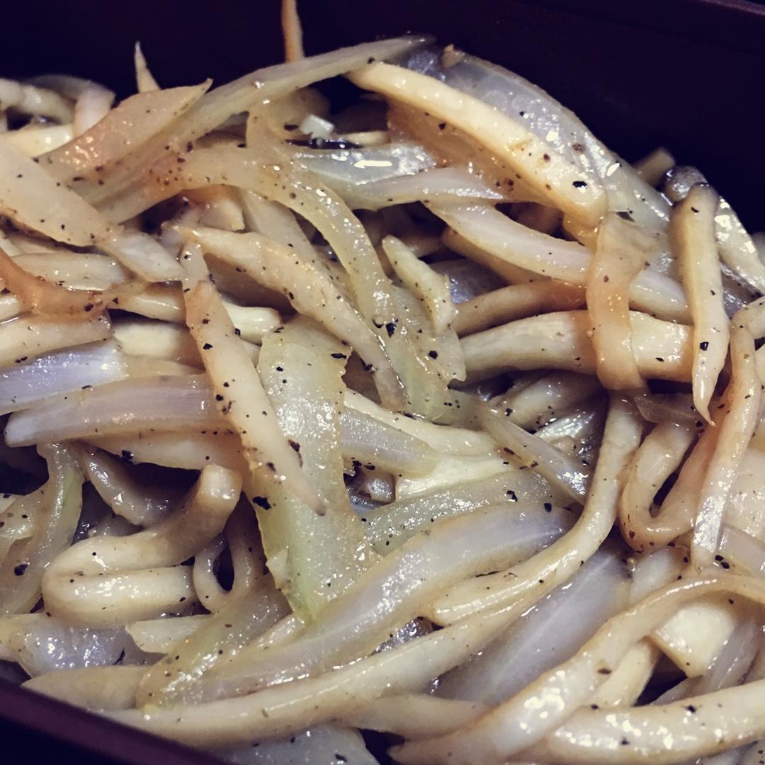 洋葱遇到杏鲍菇