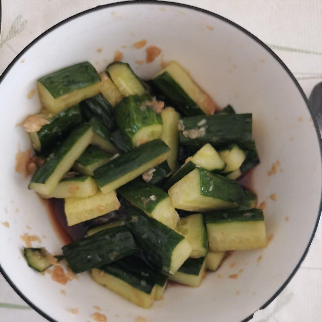 超级简单的酱青瓜