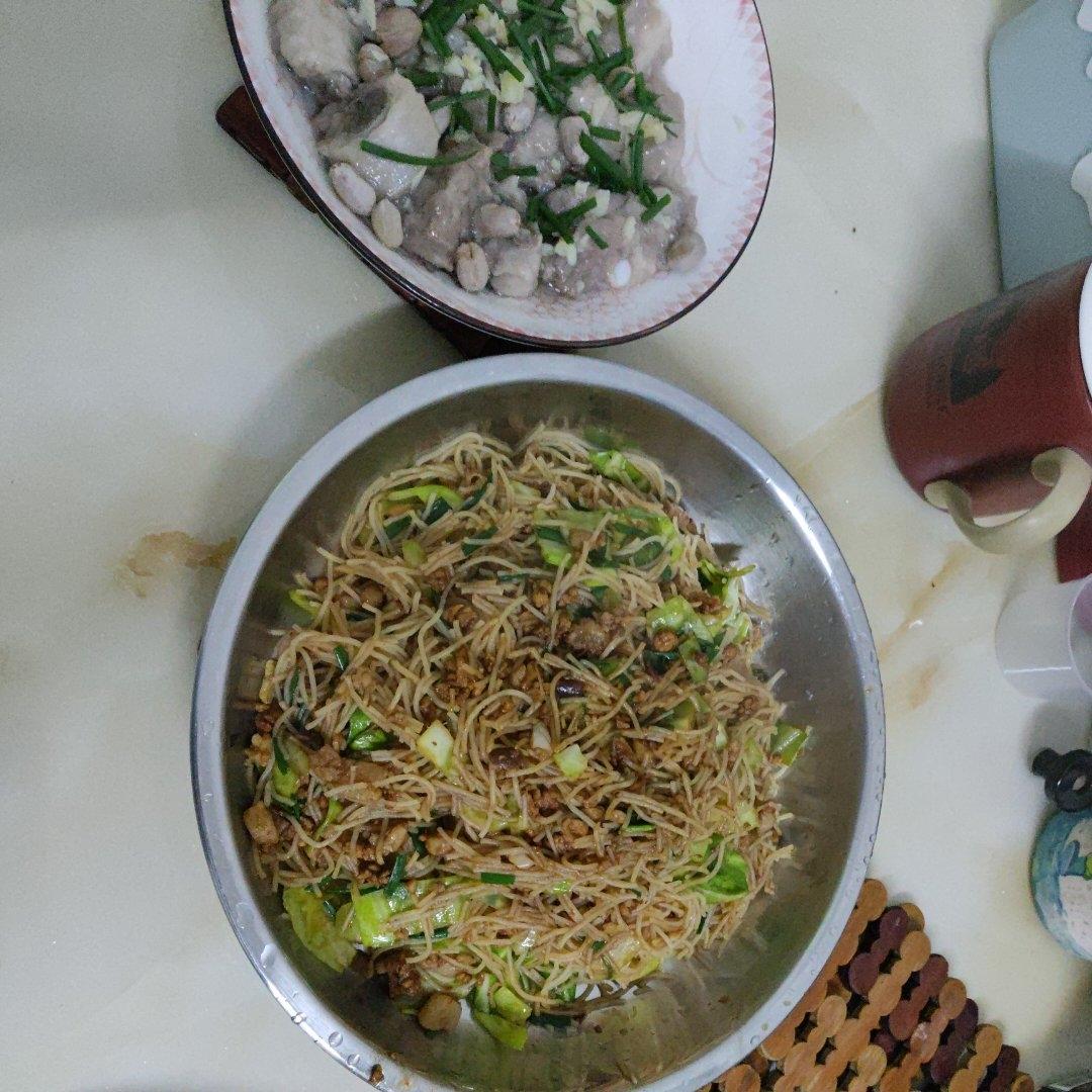 肉末粉丝煲（蚂蚁上树，干捞粉丝煲）