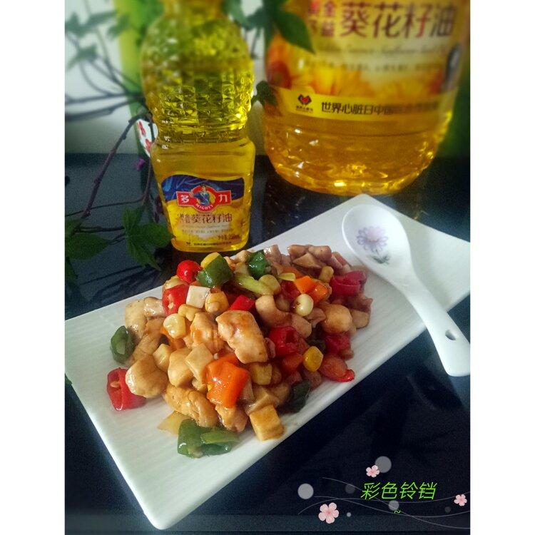 时蔬炒鸡丁