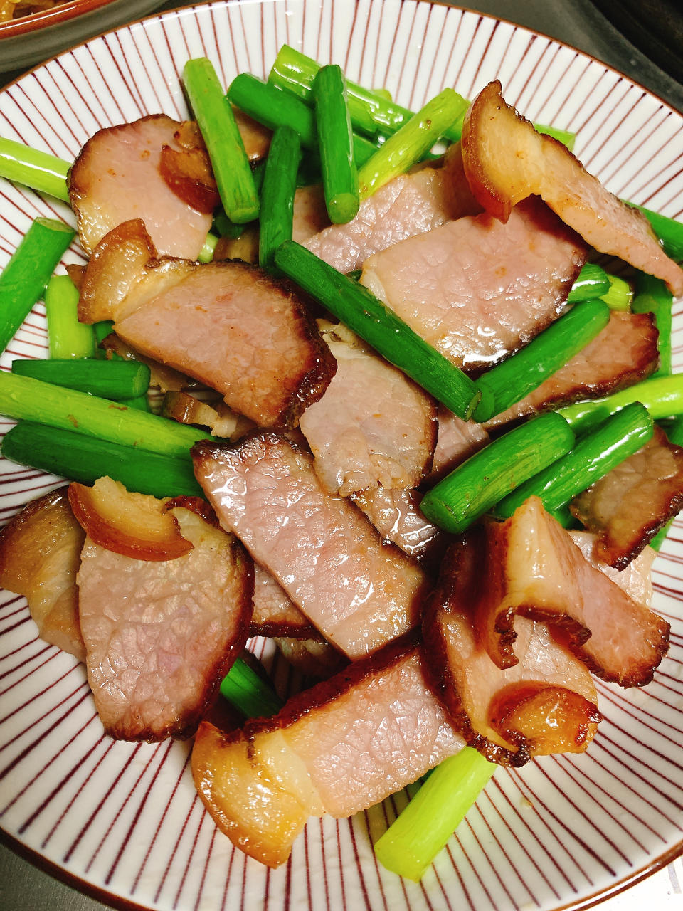 超级下饭的一道菜蒜苔炒风干腊肉