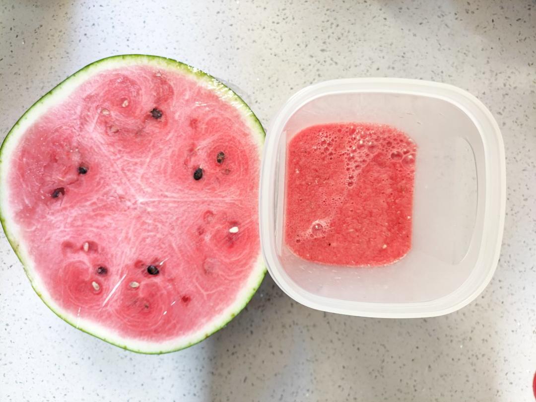 鲜榨冰爽西瓜汁